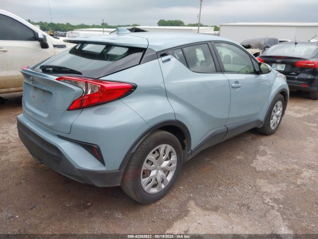 JTNKHMBX2L1073111 Toyota C-HR LE