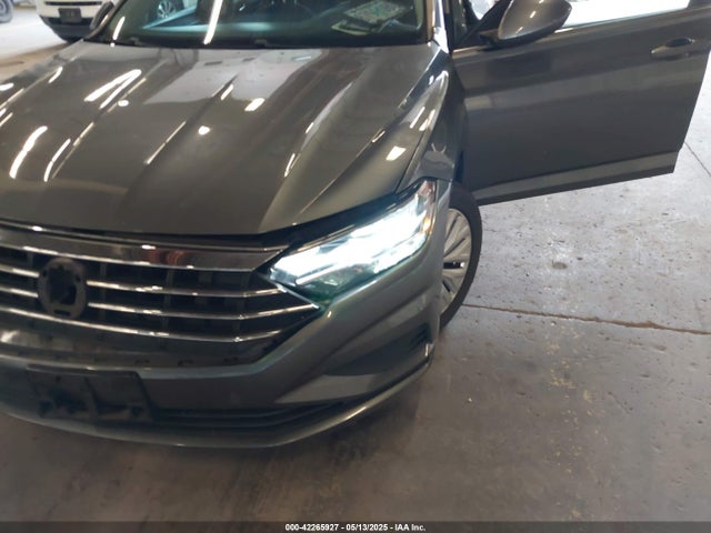 3VWC57BU1KM031360 Volkswagen 1.4 tsi