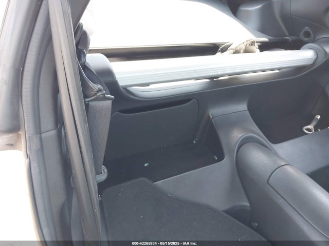 JN1AZ4EH3GM932280 Nissan 2016