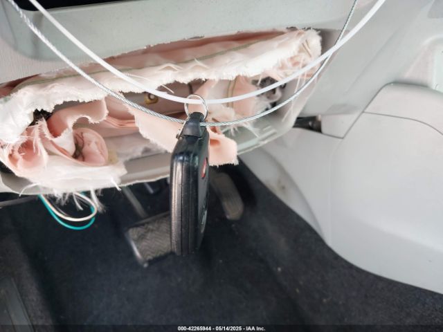 JTDZN3EU1E3324828 Toyota Prius V Three