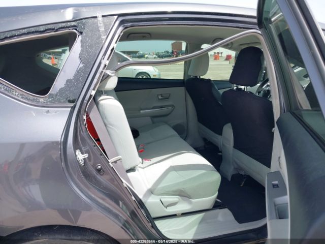 JTDZN3EU1E3324828 Toyota Prius V Three