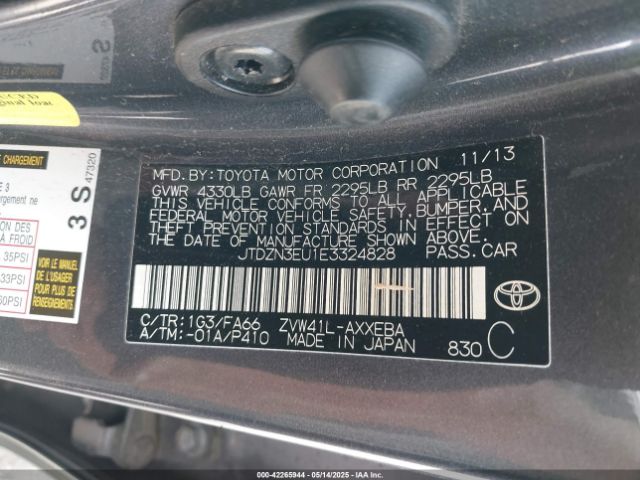 JTDZN3EU1E3324828 Toyota Prius V Three