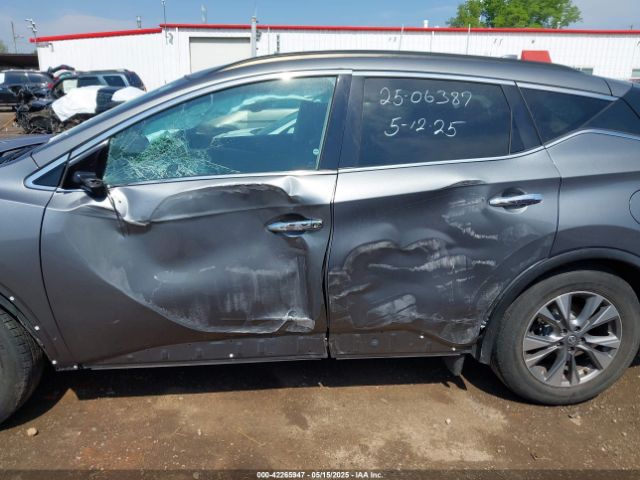 5N1AZ2MH5JN152006 Nissan MURANO SV