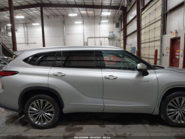 5TDEBRCH6MS062074 Toyota Highlander Hybrid Platinum