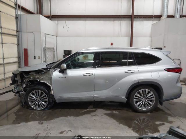 5TDEBRCH6MS062074 Toyota Highlander Hybrid Platinum