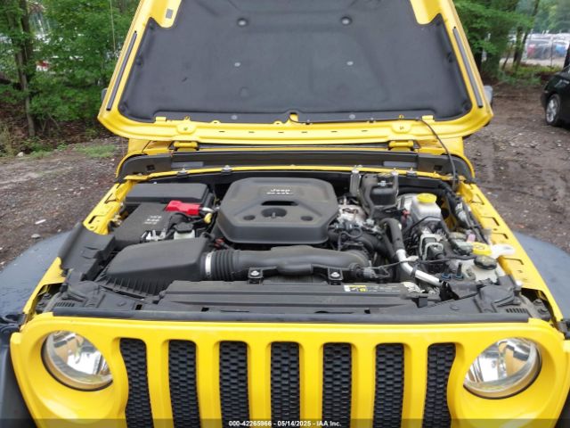 1C4HJXDNXKW565788 Jeep Wrangler Unlimited Sport S 4x4