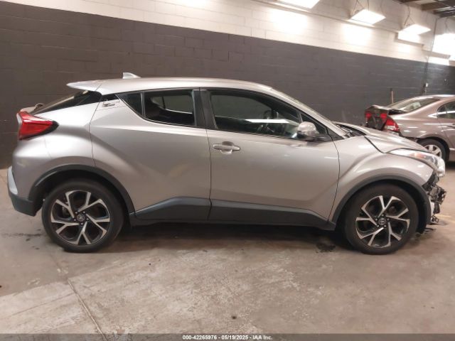 NMTKHMBX5JR039263 Toyota C-hr Xle Premium