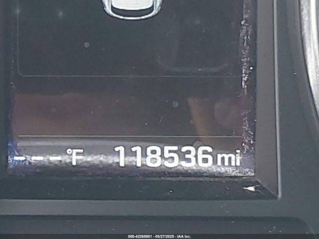 5NMZU4LAXJH057363 Hyundai Santa Fe Sport 2.0t