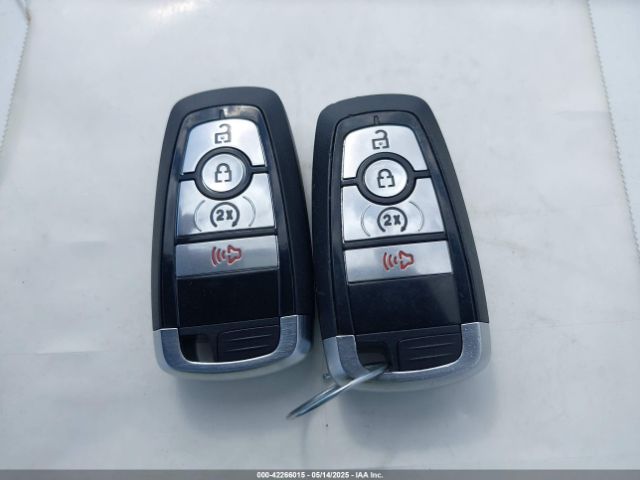 3FTTW8F94NRA37172 Ford Maverick Lariat