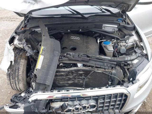 WA1LFAFP2EA108413 Audi Q5 2.0t Premium