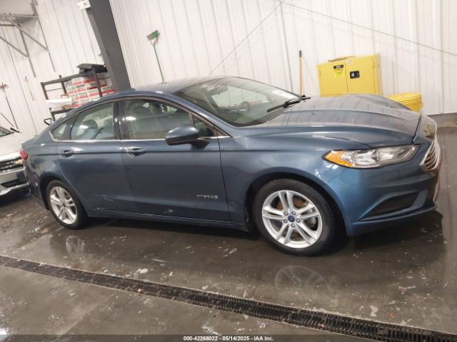 3FA6P0LU4JR110044 Ford Fusion Hybrid Se