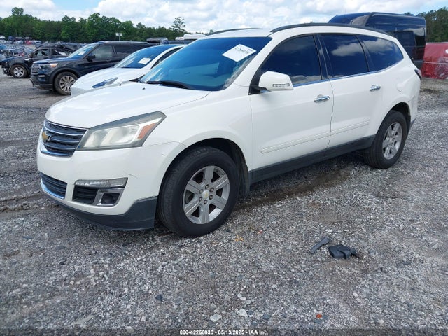 Chevrolet Traverse 1lt 2015 1GNKRGKD0FJ332134 Image 2