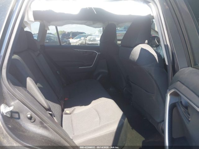 2T3H1RFV8MC147368 Toyota RAV4 LE