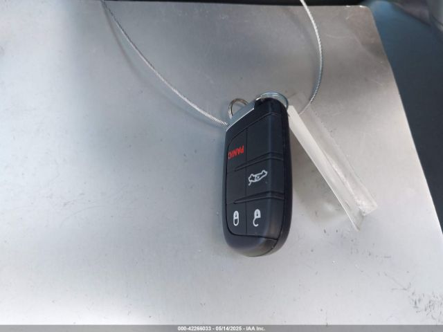 2C3CCAAG6JH117444 Chrysler 300 Touring L