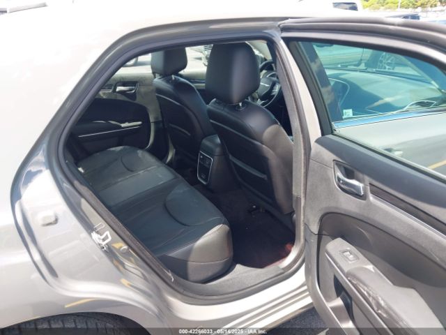 2C3CCAAG6JH117444 Chrysler 300 Touring L