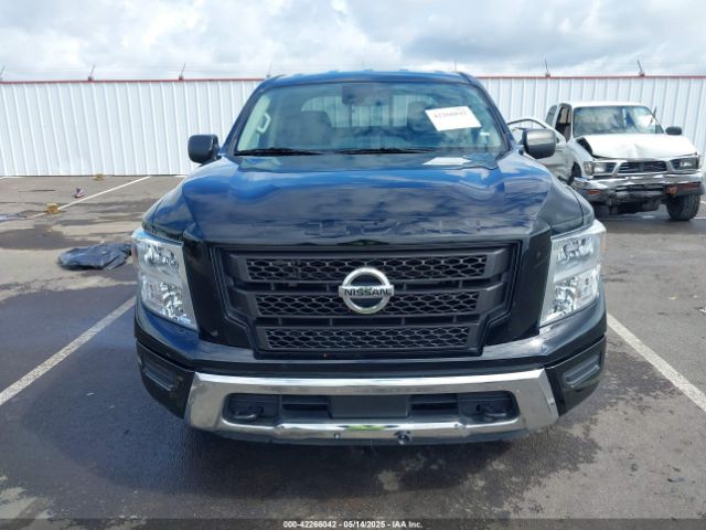 1N6AA1EC7NN104017 Nissan Titan Sv 4x4