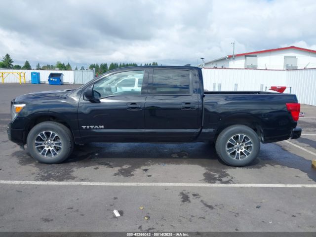 1N6AA1EC7NN104017 Nissan Titan Sv 4x4