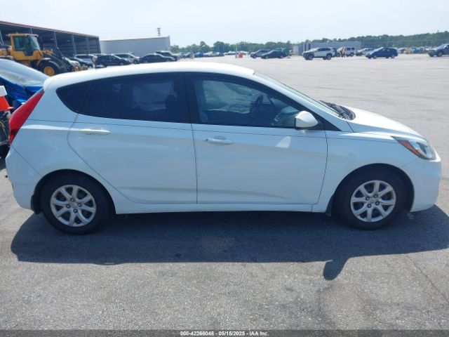 KMHCT5AE3EU169565 Hyundai ACCENT GS