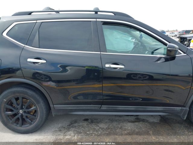 5N1AT2MT3HC879088 Nissan Rogue