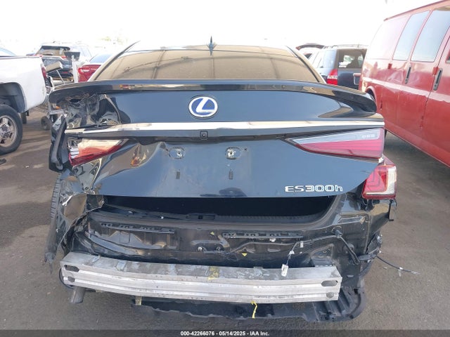 Lexus a25a-fxs, 3nm 2022 58ADA1C16NU025224 Image 17