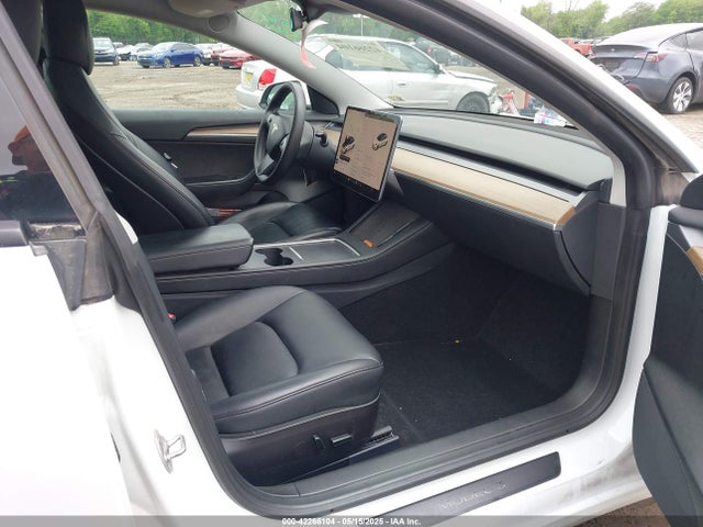 2023 TESLA MODEL 3 5YJ3E1EB1PF393193 Photo 4