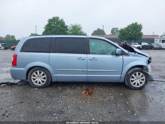 2C4RC1BG8GR240248 Chrysler Town & Country Touring