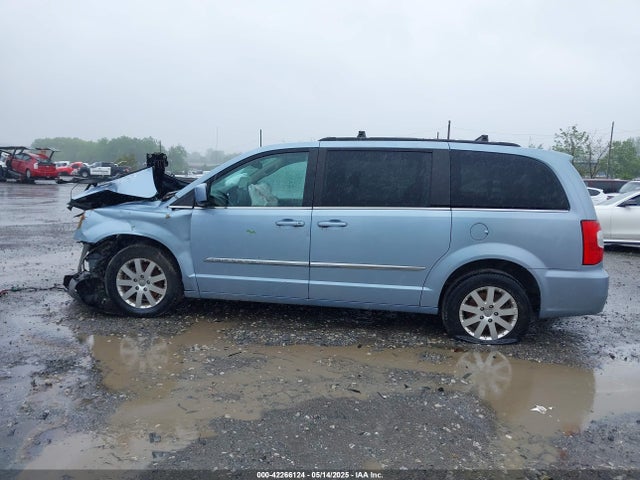 2C4RC1BG8GR240248 Chrysler Town & Country Touring