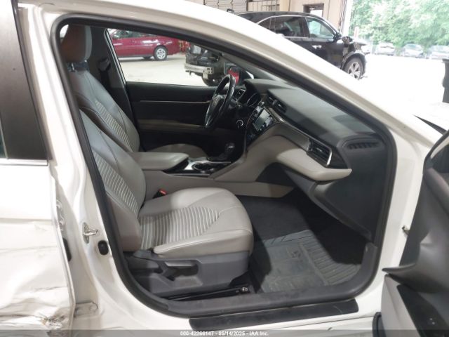 2020 TOYOTA CAMRY 4T1G11AK6LU873925 Photo 4