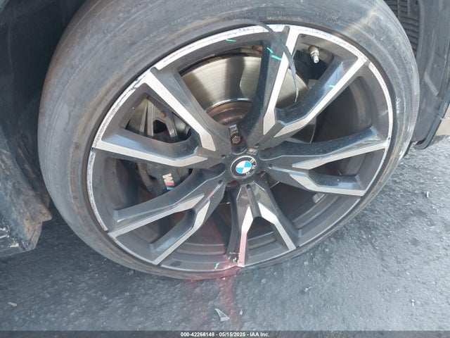 BMW X7 2022 5UXCW2C01N9M42533 Image 19
