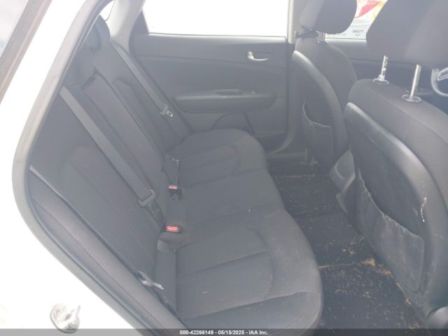 5XXGT4L32HG161091 KIA Optima Lx