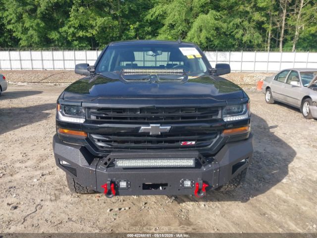 3GCUKREC2JG577550 Chevrolet Silverado 1500 2lt