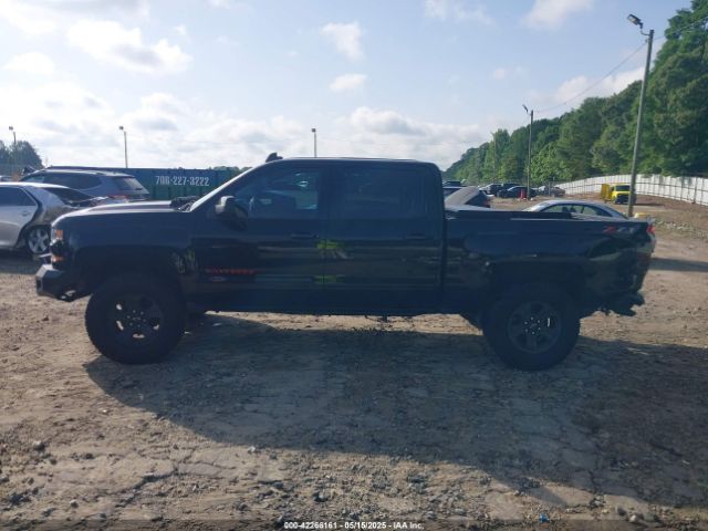 3GCUKREC2JG577550 Chevrolet Silverado 1500 2lt
