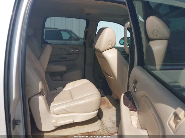 2008 CADILLAC ESCALADE ESV 1GYFK66858R235970 Photo 7