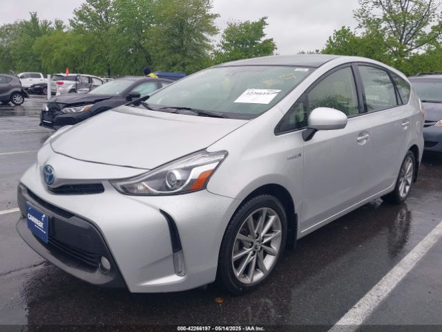 JTDZN3EU0FJ015719 Toyota Prius V Five