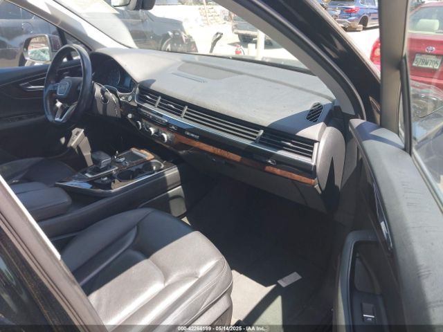 2017 AUDI Q7 WA1LAAF74HD039726 Photo 4