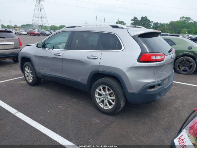1C4PJLLBXJD552044 Jeep Cherokee Latitude Plus Fwd