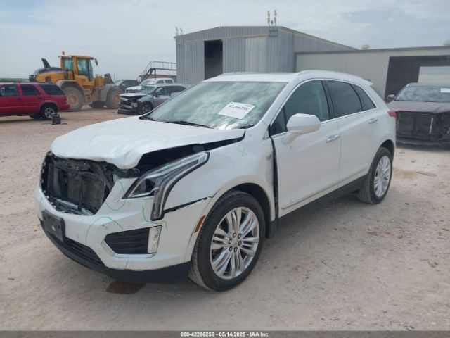 1GYKNCRS5HZ271895 Cadillac Xt5 Premium Luxury