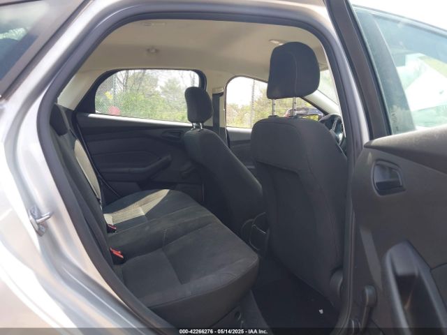 1FADP3E20GL288187 Ford FOCUS S