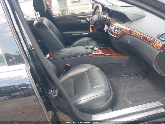2011 MERCEDES-BENZ S 550 WDDNG8GB0BA402773 Photo 4