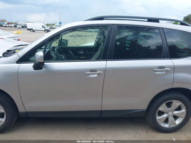 JF2SJADC4GH493632 Subaru Forester 2.5i Premium