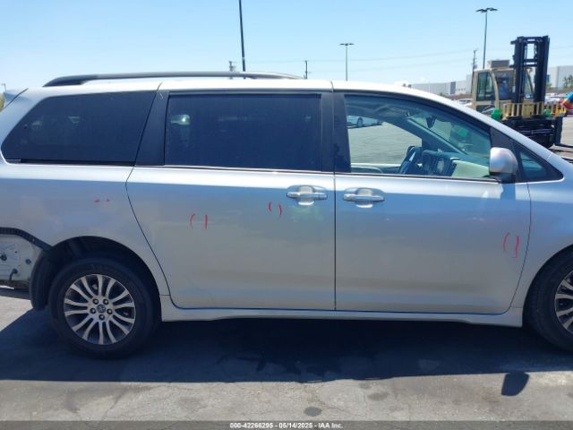 5TDYZ3DC5LS054619 Toyota SIENNA XLE