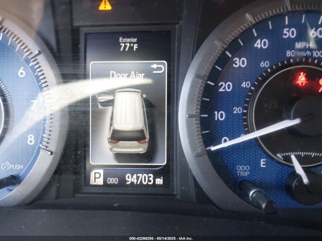 5TDYZ3DC5LS054619 Toyota SIENNA XLE