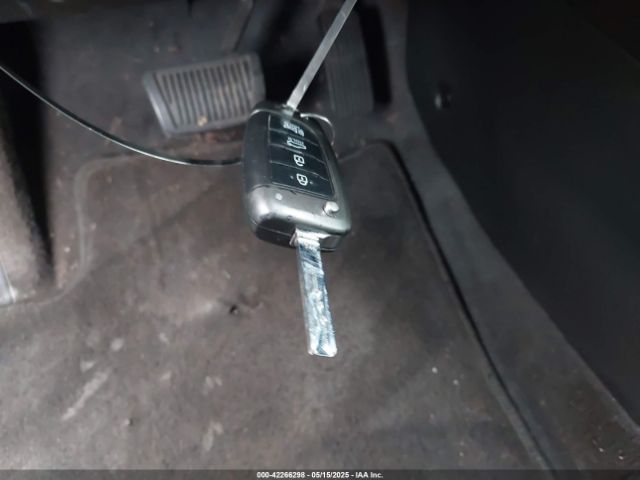 3KPC24A36KE056459 Hyundai ACCENT SE