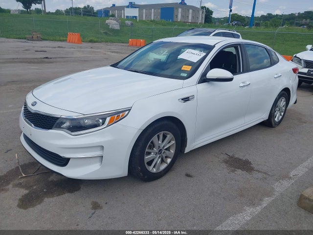 5XXGT4L39JG239503 KIA Optima Lx