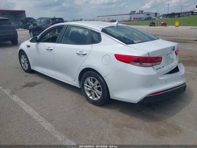 5XXGT4L39JG239503 KIA Optima Lx