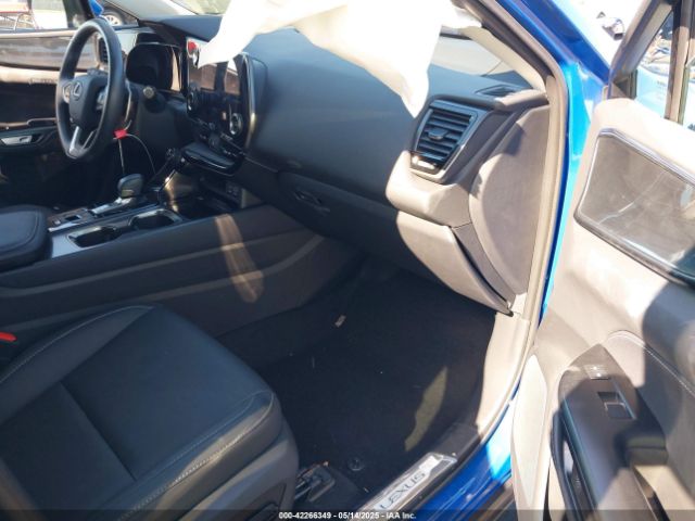 2025 LEXUS NX 250 2T2GDCAZ9SC024917 Photo 4