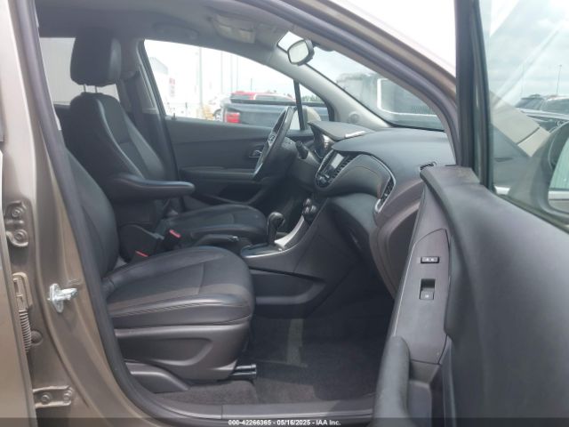 KL7CJLSB7LB351195 Chevrolet Trax Fwd Lt