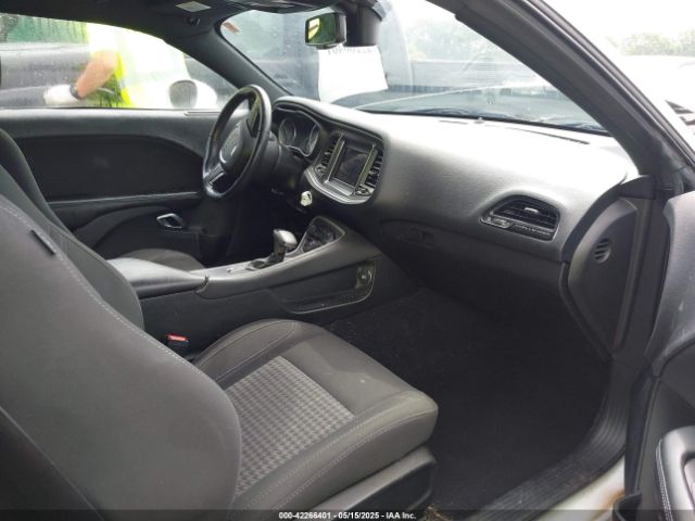 2019 DODGE CHALLENGER 2C3CDZAG7KH670018 Photo 4