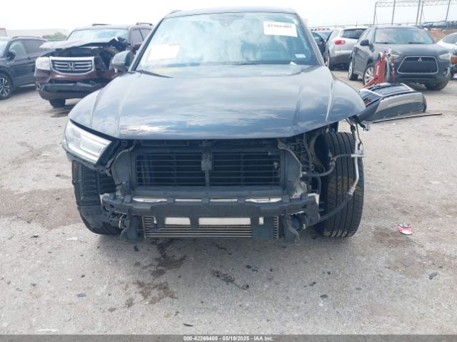 WA1ANAFY0J2035243 Audi Q5 2.0t Premium/2.0t Tech Premium