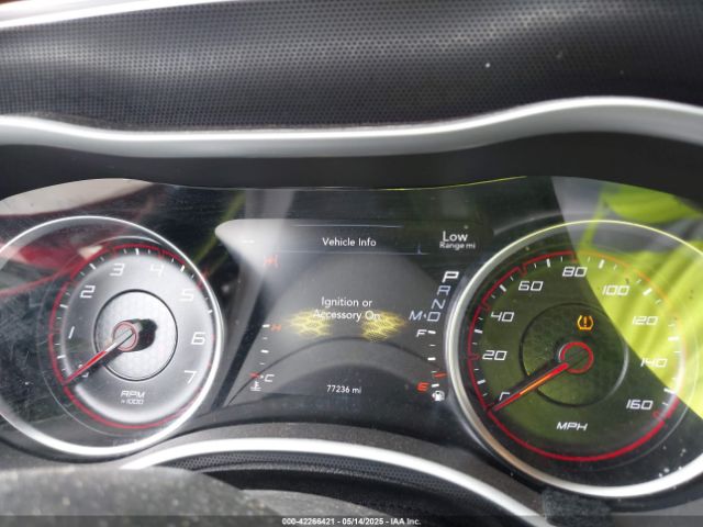 2C3CDXCT8JH209813 Dodge 2018